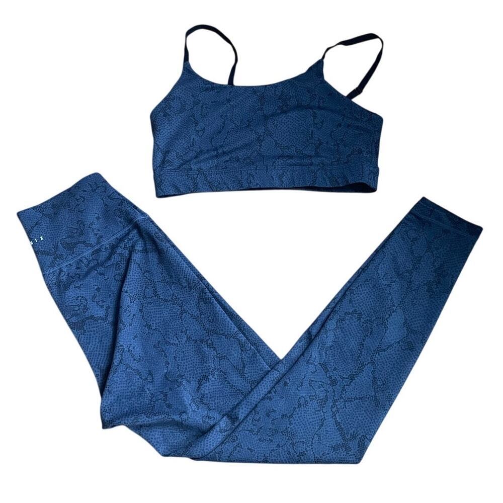 ALLFENIX Navy Blue Snakeskin Print Workout Set Yoga Pilates Barre size Medium